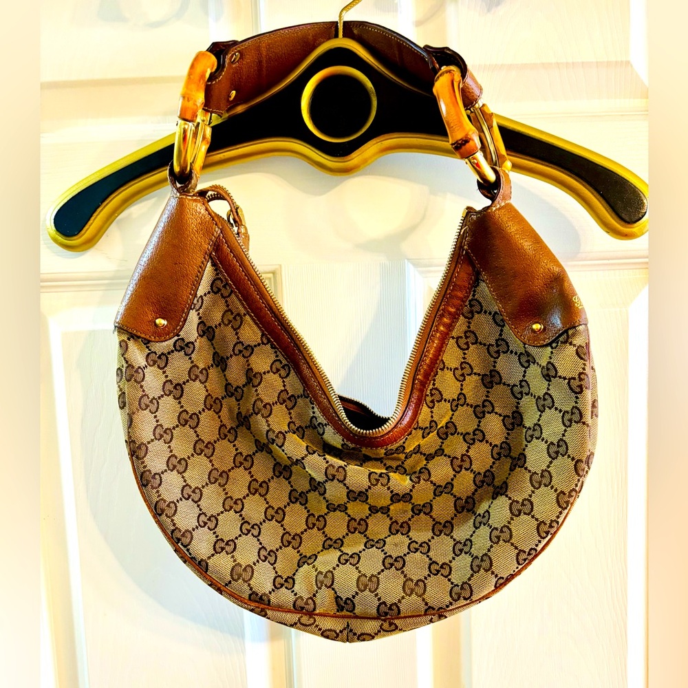 Gucci Bamboo Hobo Monogrammed Shoulder Bag 👜